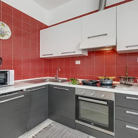 Lejlighed Casa Adelina, Center Apartment With Private Garden - Happy Rentals